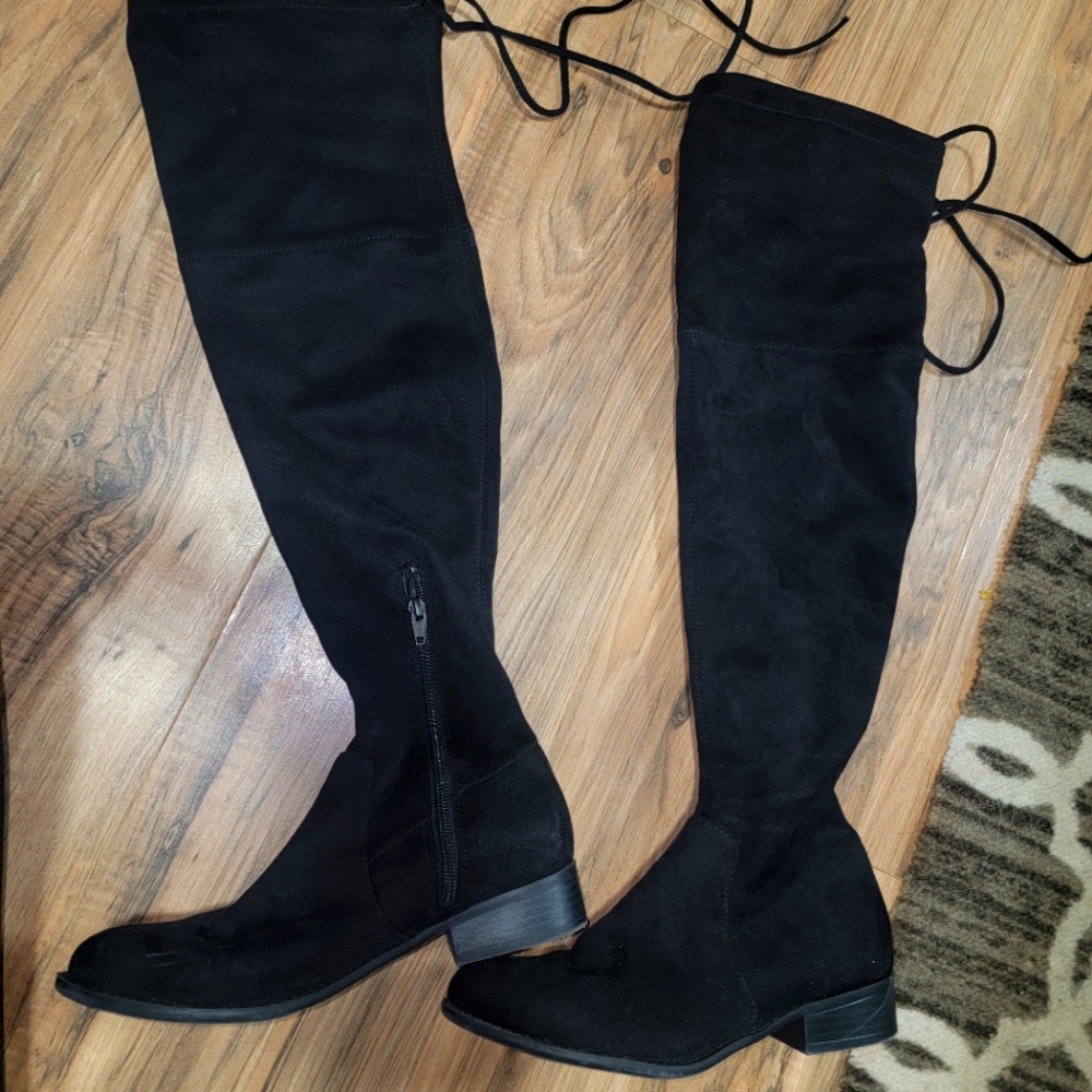 Black long boots